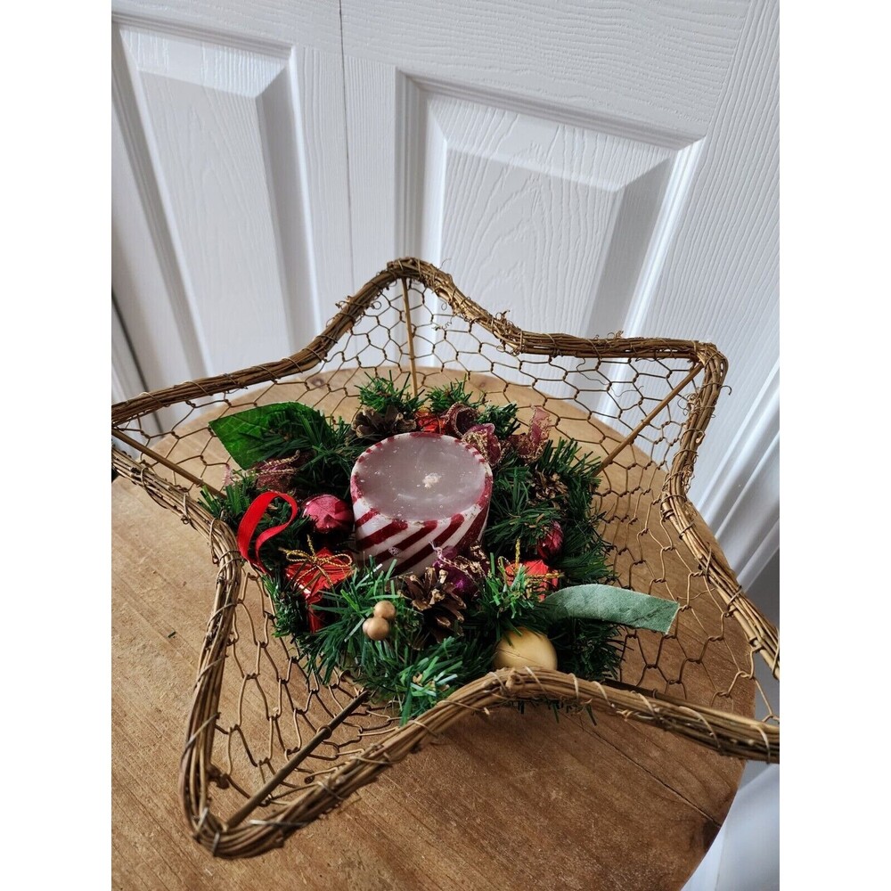 Rustic Christmas Candle Holder Star Shaped Wire Basket Peppermint Candle EUC